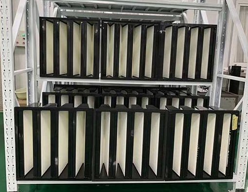 Application of high-efficiency V-shaped pleated filter in animal husbandry