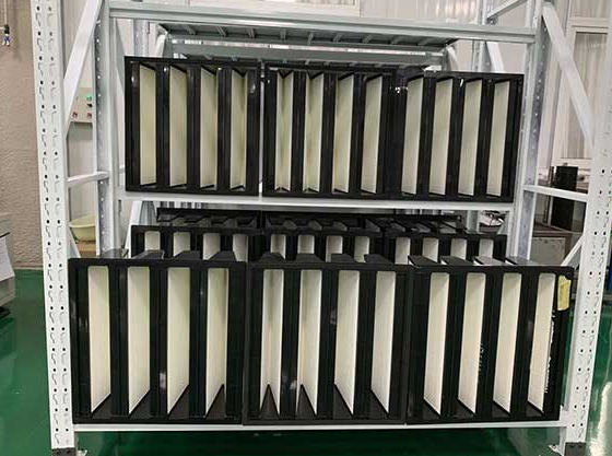 Application of high-efficiency V-shaped pleated filter in animal husbandry